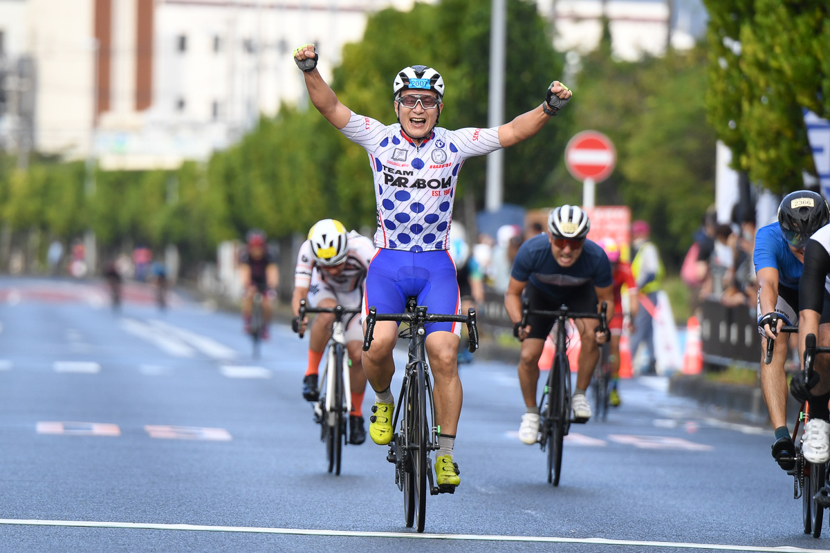市民レース50kmフィフティー 水町勝彦(パラボライワイ)が優勝
