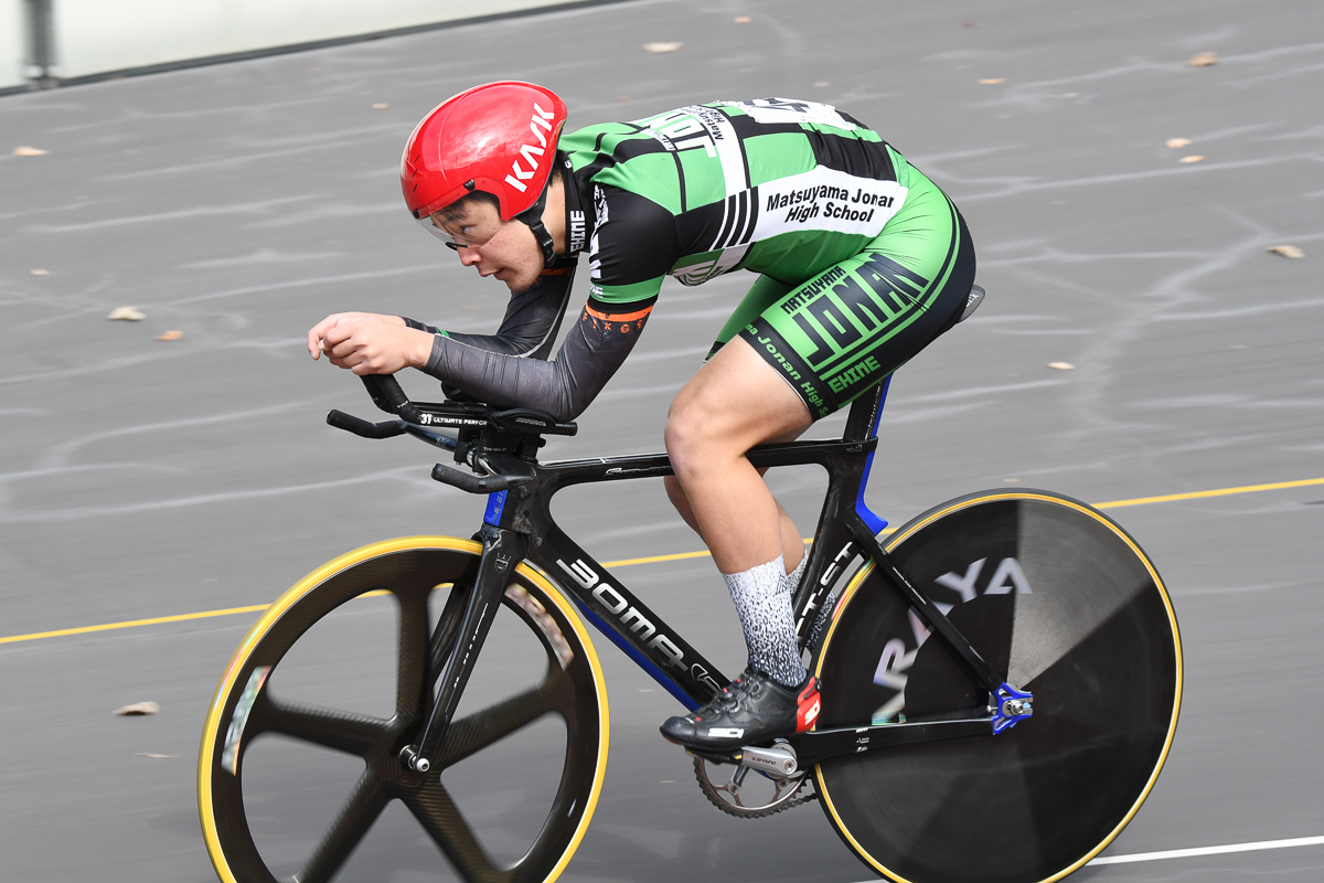 男子ジュニア3km個人パーシュート 鈴木澪(松山学院高等学校 自転車競技部)3分45秒486