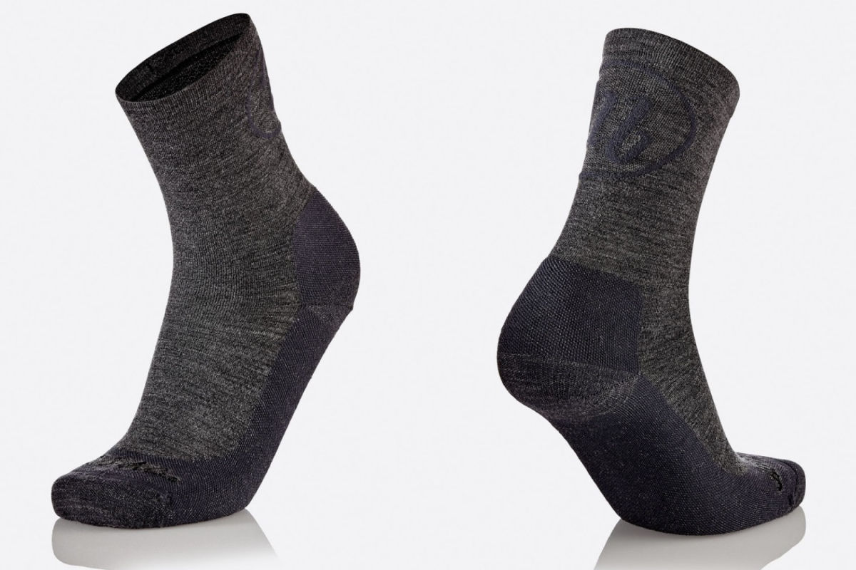 MBウェア SIBERIA SOCKS(グレイ)