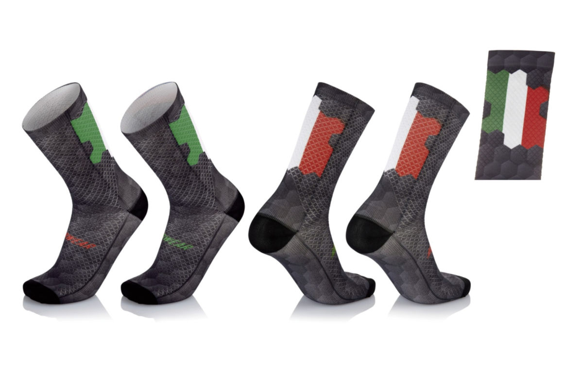 MBウェア FUN NATIONS SOCKS(イタリア)