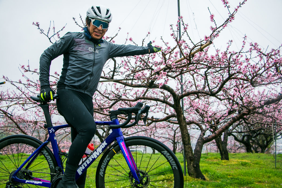 桃 と 桜の サイクリング