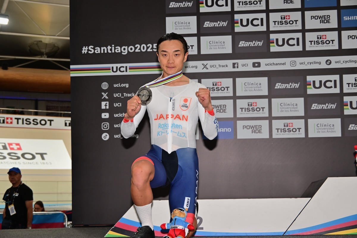 窪木が男子オムニアムで銀メダル スクラッチ1位で主導権を握る - UCI