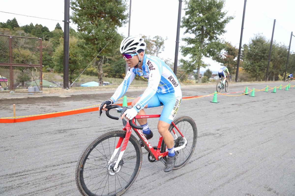 ME2は細矢太樹（内房レーシングクラブ）が優勝 | cyclowired