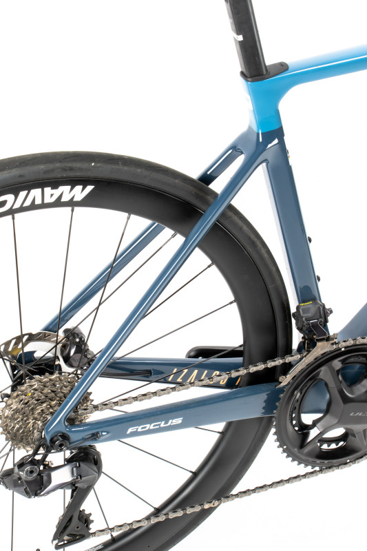 フォーカス IZALCO MAX 質実剛健の気風を宿す最新世代のジャーマン