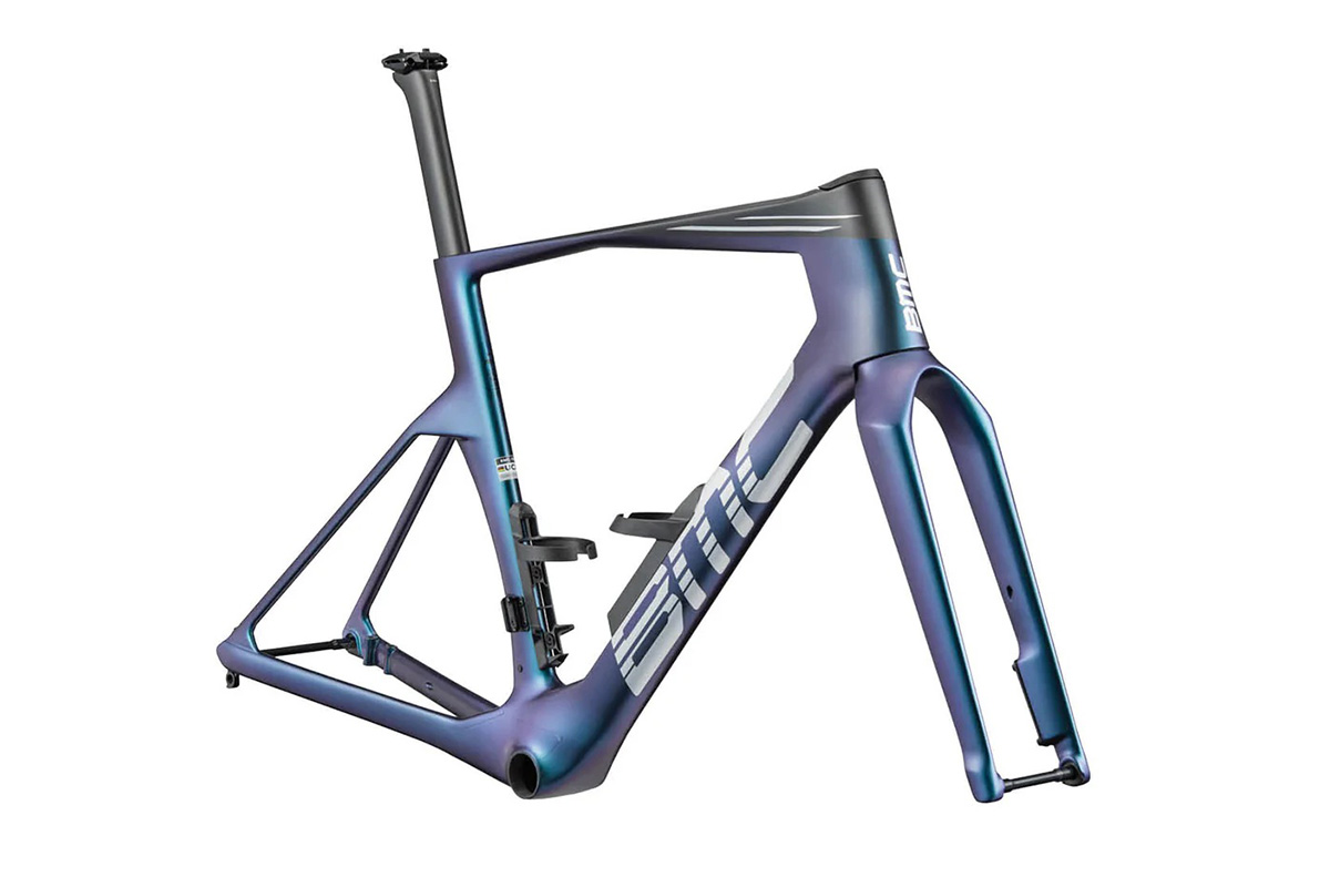 BMC Teammachine R 01 ハイパフォーマンス・エアロロードの2026年