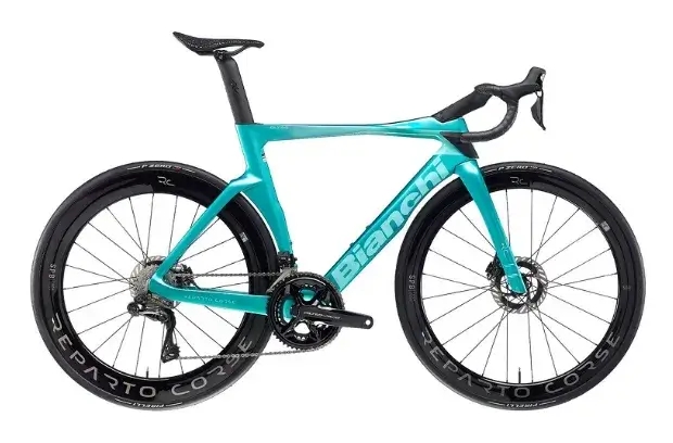 ビアンキが最新カーボンロードバイクを2週間体感できる無料モニター