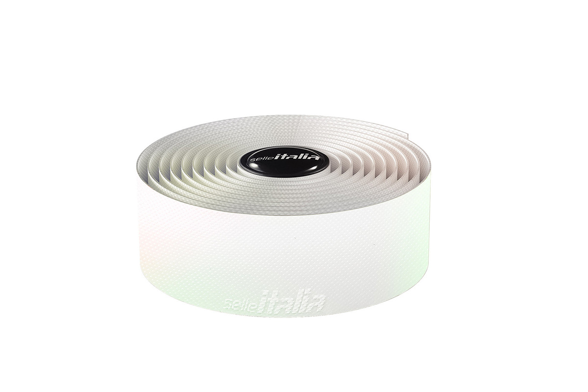 セッレイタリアがSLRの限定カラー「Opal White」カプセルコレクション