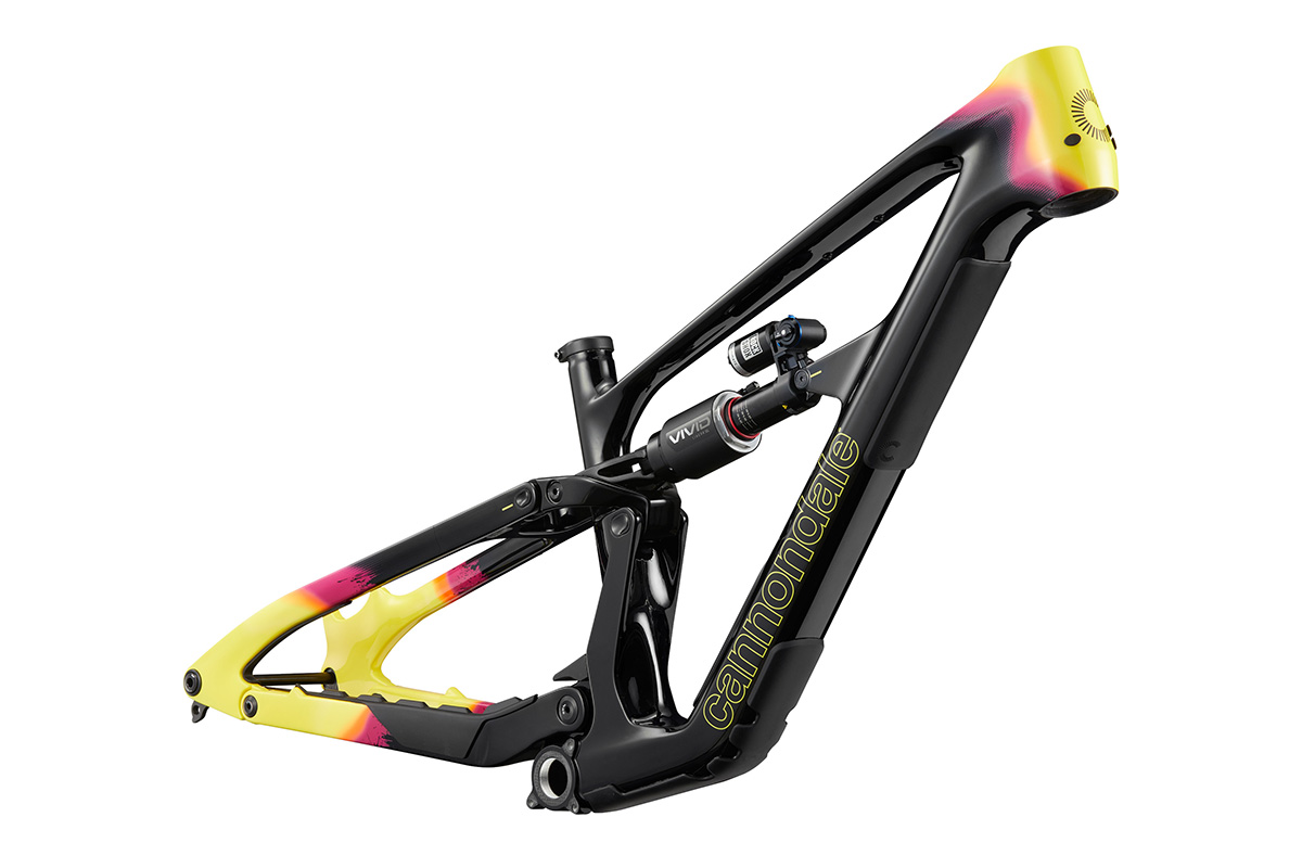 キャノンデール Bad Habit ダウンヒルをアグレッシブに楽しむ新型MTB