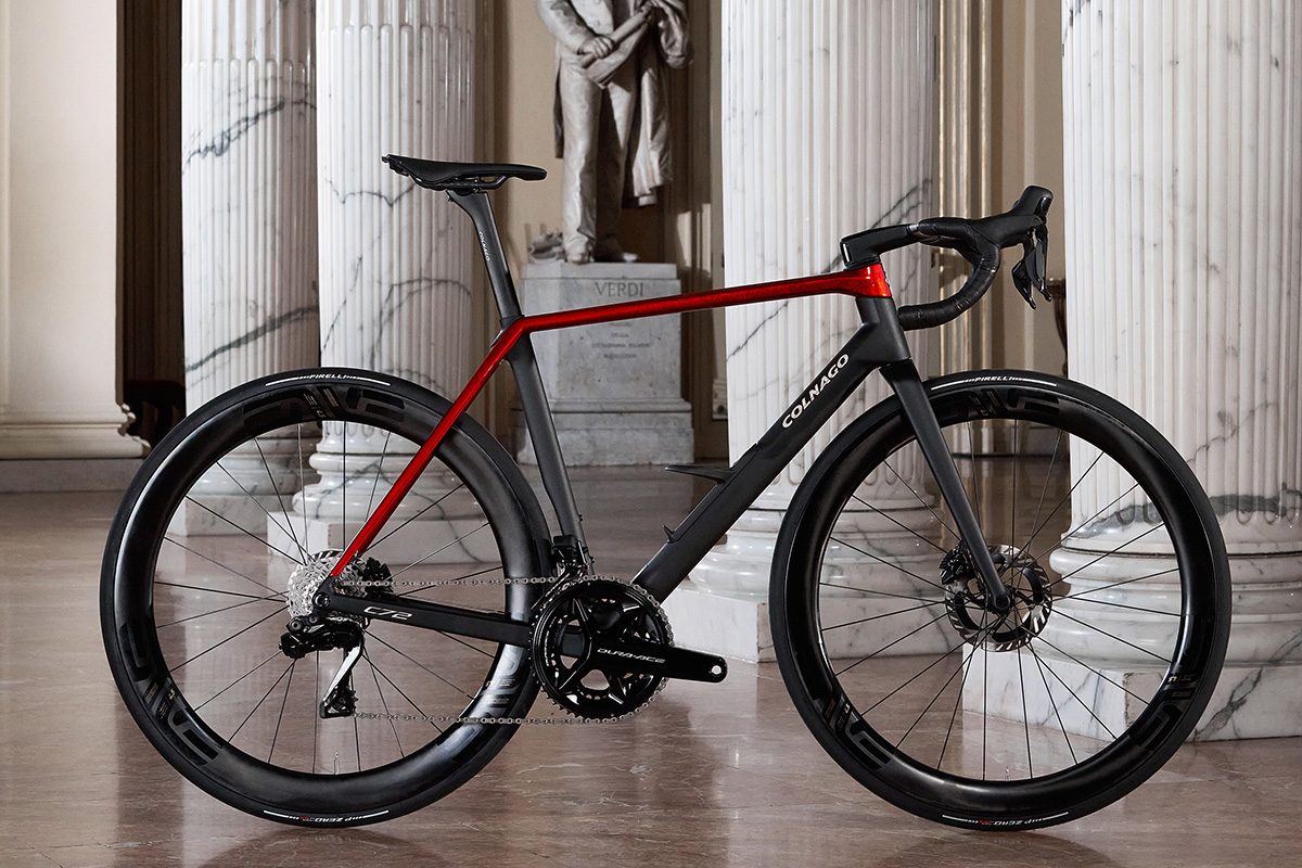 コルナゴ C72（HFRD – Black and red） | cyclowired