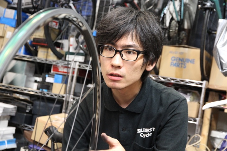 ヒルクライムが得意な鈴木伸昌さん メカニック作業が得意で、ミュージシャンでもある