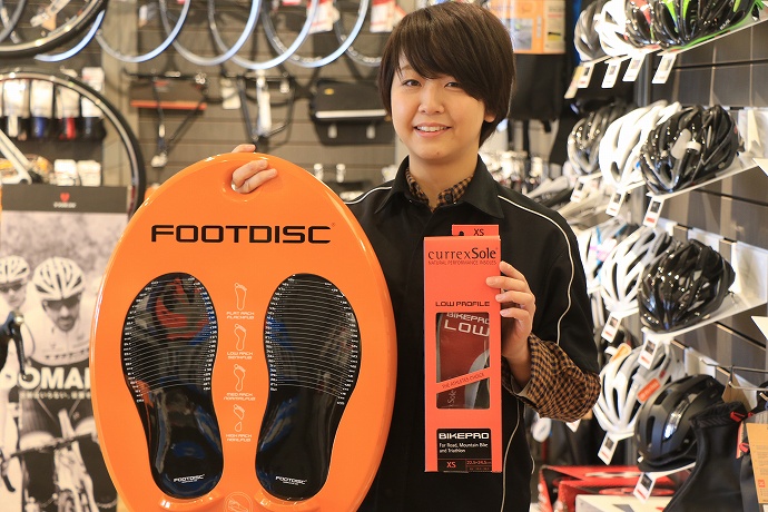 足裏の荷重のかかり方によって最適なモデルを選ぶことができる「フットディスク」の取り扱いも