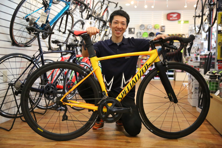 ロードレースに挑戦中の藤田さん。テクニック向上ために最近BMXを購入したという