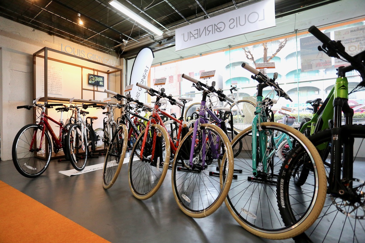 スポーツバイクの入門編として人気なルイガノ。各色各サイズを取り揃える