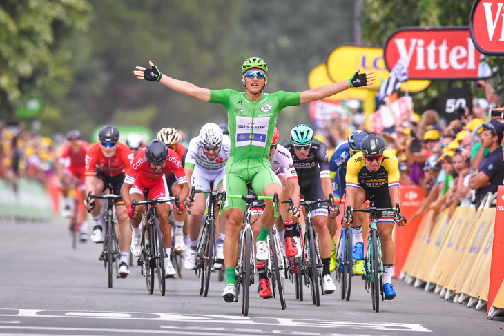フランス西部で再始動したツール　圧倒的スピードでキッテルが4勝目