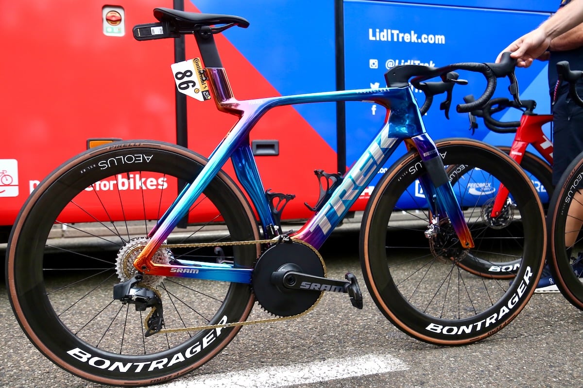トレック最高峰ロードバイク 新型マドンSLR｜TREK MADONE 2023M