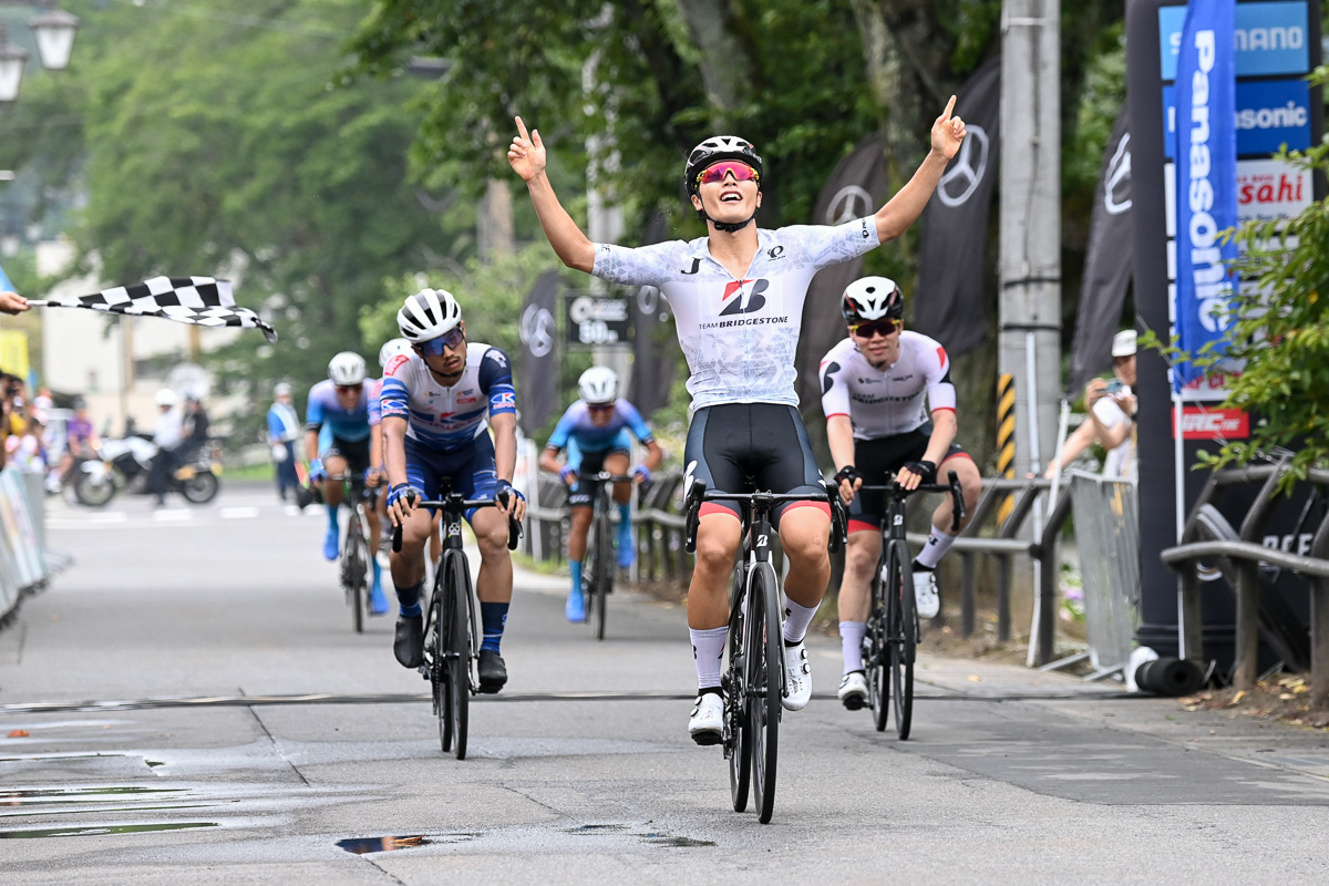 岡本勝哉が今季2勝目でリーダージャージ獲得 - Jプロツアー2023 第11戦石川クリテリウム