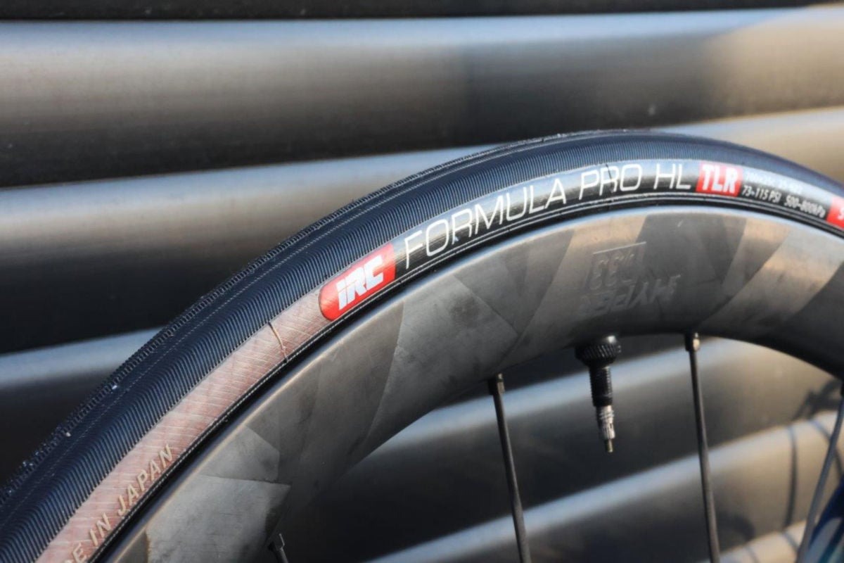 iRC FORMULA PROとASPITE PROに待望のタンカラーが登場 - 新製品情報 iRC FORMULA PROとASPITE PROに待望のタンカラーが登場 - 新製品情報