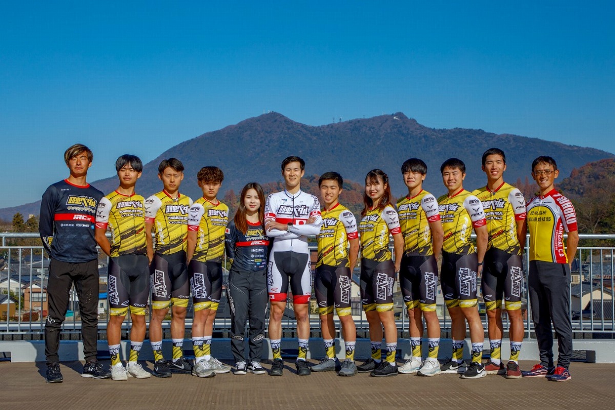 弱虫ペダルサイクリングチームが2024年のチーム体制を発表 - TEAM
