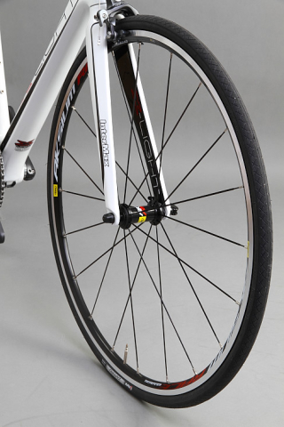 インターマックス X-LIGHT | cyclowired