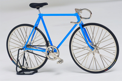 Amazon.com: Yamato Pedal Id 1:9 Scale Bicycle: Saddle Set: Blue