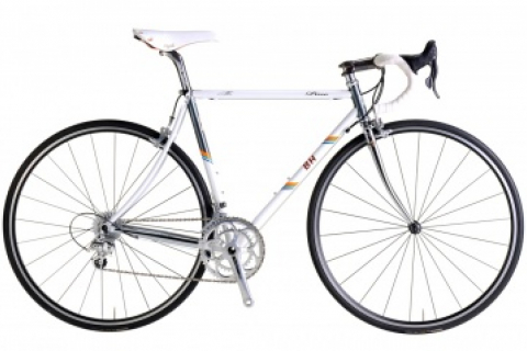 クラシックなクロモリモデルが充実のスペインブランド Bh 新製品情報 11モデル Cyclowired