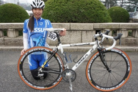 神宮外苑クリテリウムに見る いまどき大学生の自転車事情 女子大生編 あなたの自転車見せてください Cyclowired
