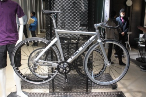 HELMZ | cyclowired HELMZ | cyclowired