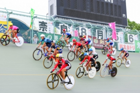 バンク走行や自転車教室などを楽しめる 第2回 ならトラックパーティー 参加者募集中 イベント情報 Cyclowired バンク走行や自転車教室などを楽しめる 第2回 ならトラックパーティー 参加者募集中 イベント情報 Cyclowired