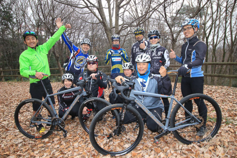 ロードでもMTBでもない新しい世界を見せてくれるマルチバイクを体験