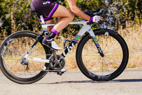 すべてを女性用にアレンジしたエアロロード Liv Envie 新製品情報17 Cyclowired