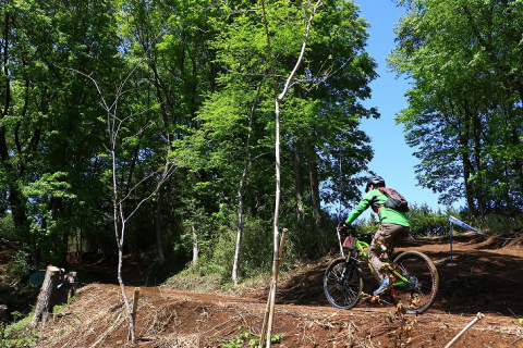 東京 稲城にオープンしたmtbコース スマイルバイクパーク Mtbコースレポート Cyclowired