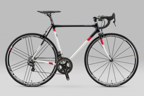 手元のパーツを生かせるフレームセット。BRIDGESTONE ANCHOR