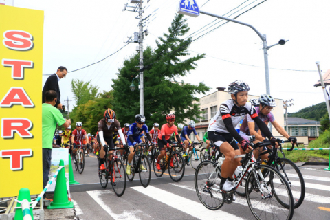 雨予報をひっくり返しペダル踏み込んだ1時間 嬬恋キャベツヒルクライム18 イベントレポート Cyclowired