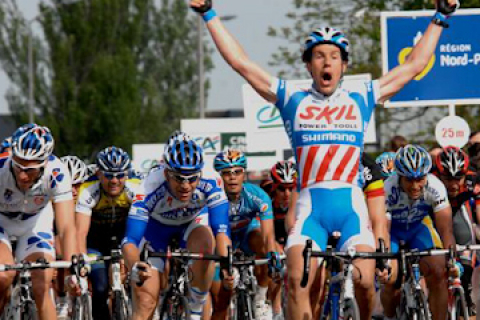 スキル シマノのファンヒュンメルがスプリント制覇 新城幸也が8位 キャトル ジュール ド ダンケルク09第1ステージ Cyclowired