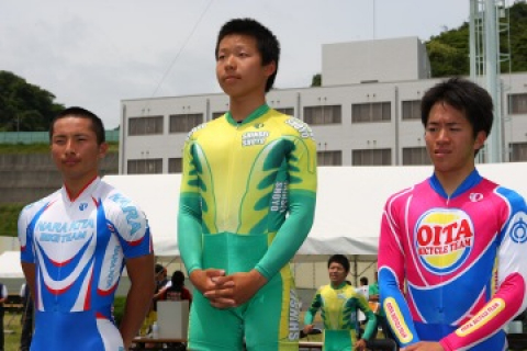 JOCカップトラック、矢野智哉と上野みなみが最優秀選手に - 2009年JOC
