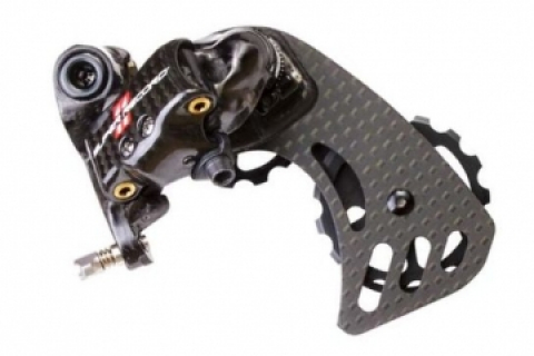 Berner リアディレイラー ガイドプーリーを13tにリニューアル Di2モデル追加 新製品情報12 Cyclowired Berner リアディレイラー ガイドプーリーを13tにリニューアル Di2モデル追加 新製品情報12 Cyclowired