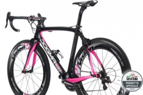 ピンクのピナレロ ドグマ ジロ デ イタリア特別カラー 予約受付開始 限定モデル13 Cyclowired