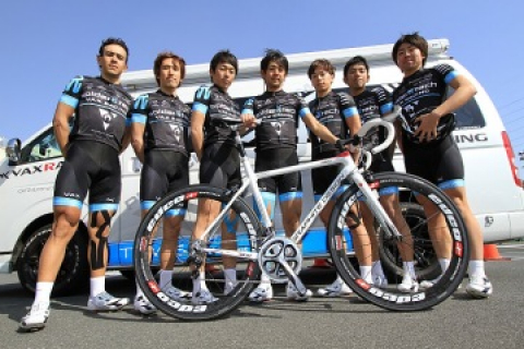地元埼玉 企業がサポートする新生vax Racing With Saitama 3年後の日本一を目指す Vaxレーシング13チームプレゼンテーション Cyclowired