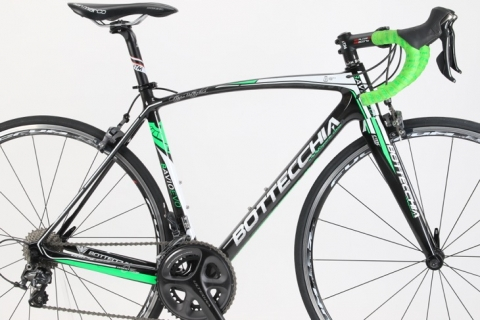 ボッテキア 8AVIO EVO イタリアンスピリットを宿すミドルグレードバイク - 2015モデルインプレッション | cyclowired