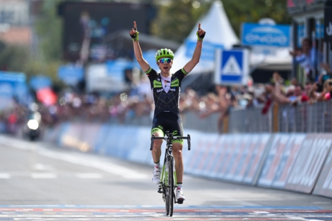 キャノンデールのフォルモロが独走でプロ初勝利 マリアローザはクラークの手に ジロ デ イタリア15第4ステージ Cyclowired