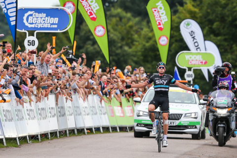 スプリンターチームを振り切ったチームスカイのスタナードが独走勝利 ツアー オブ ブリテン16第3ステージ Cyclowired スプリンターチームを振り切ったチームスカイのスタナードが独走勝利 ツアー オブ ブリテン16第3ステージ Cyclowired