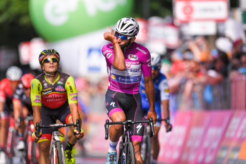 今大会最長229kmの平坦ステージでガビリアがハットトリック達成 ジロ デ イタリア2017第12ステージ Cyclowired