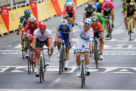 クリストフが最終日シャンゼリゼを制する トーマスが第105代ツール覇者に ツール ド フランス18第21ステージ Cyclowired