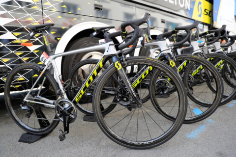ツールを走ったミッチェルトンのバイクたち スコット Addict Foil Disc Plasma ツール ド フランス18プロバイクvol 15 Cyclowired
