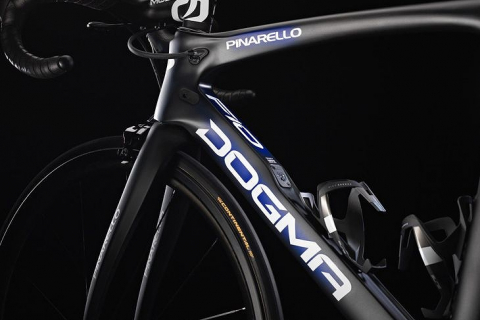 ピナレロ Dogma F10 チームスカイの2019カラーモデルが追加 新製品情報2019 Cyclowired