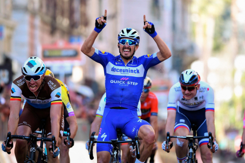 ポッジオとローマ通りを先頭で駆け抜けたアラフィリップがモニュメント初制覇 ミラノ サンレモ19 Cyclowired