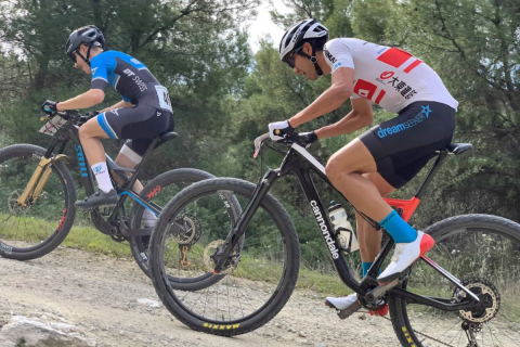 ギリシャのmtbレースに日本人7名が出場中 山本幸平が第1レースで9位 第2レースで総合8位 サラミナ エピックmtbカップ Cyclowired ギリシャのmtbレースに日本人7名が出場中 山本幸平が第1レースで9位 第2レースで総合8位 サラミナ エピックmtbカップ Cyclowired