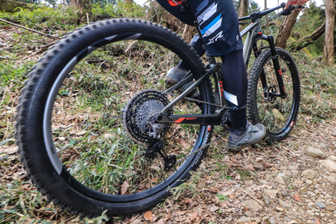シマノdeore Xtホイール トレイルライドに適したワイドリム 12sマイクロスプラインを搭載 製品インプレッション Cyclowired