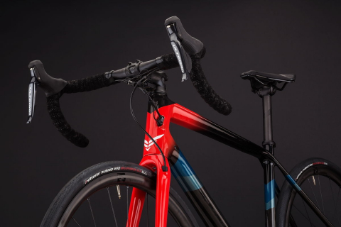 フェルト Vr Breed Broam コンフォートロードとグラベルレーサー アドベンチャーバイクの2021モデル 新製品情報2021 Cyclowired