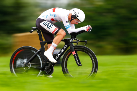 ポガチャルが27 2kmの個人ttで圧勝 ファンデルプールが8秒差で首位を守る ツール ド フランス21第5ステージ Cyclowired